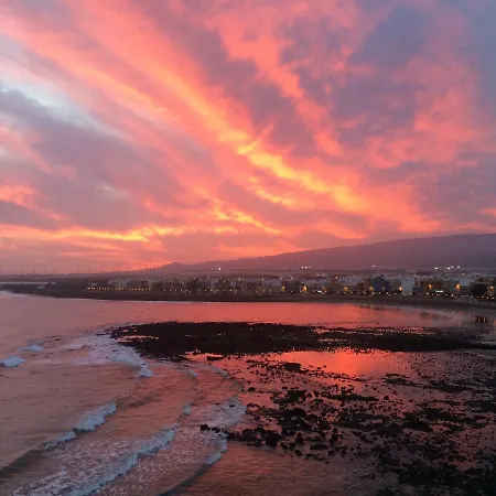 Arena Y Mar