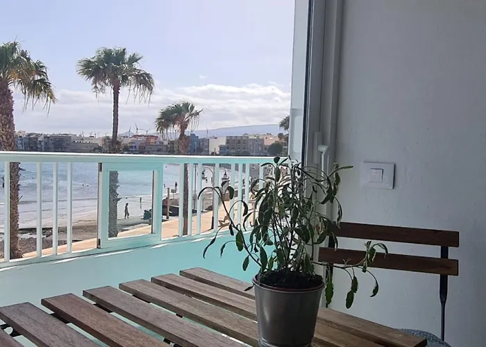 Arena Y Mar Arinaga
