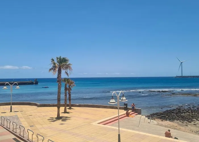 Arena Y Mar