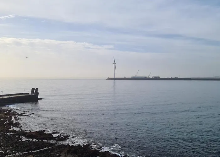 Arena Y Mar